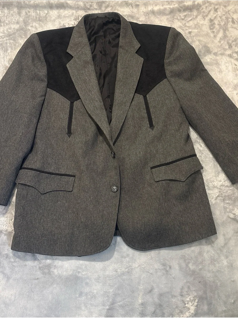 46R Circle S Mens 2 Button Blazer Sport Coat Jacket  Gray Black